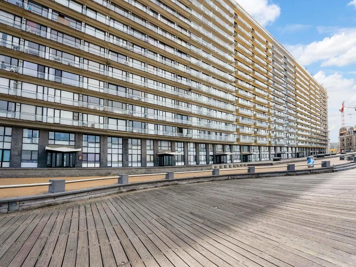 Comfortable Apartment In Oostende With Sea Views