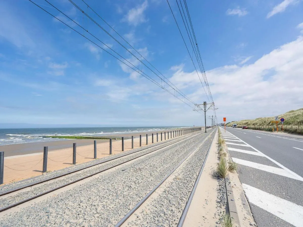 Comfortable Apartment In Oostende With Sea Views 比利时